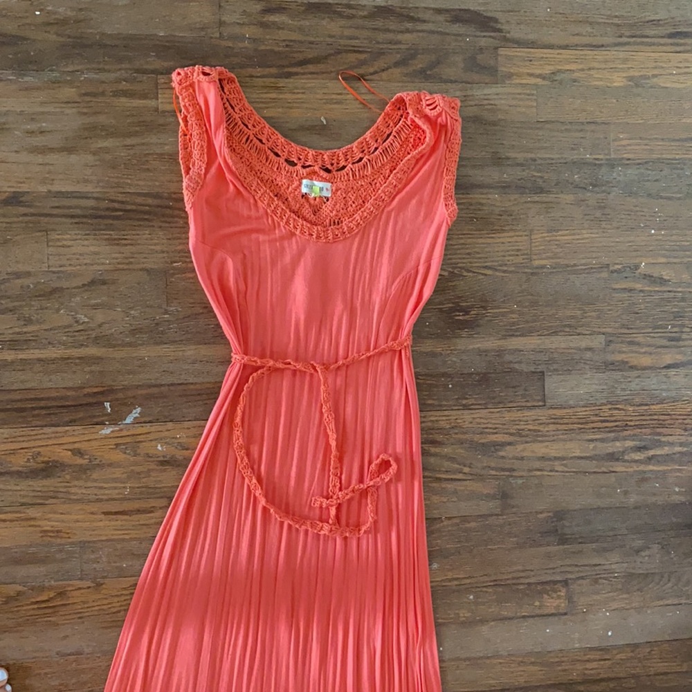 Beautiful Maxi - Picture 3 of 4